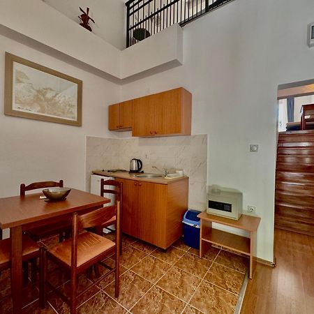 For-A Apartmani Бечичі Екстер'єр фото
