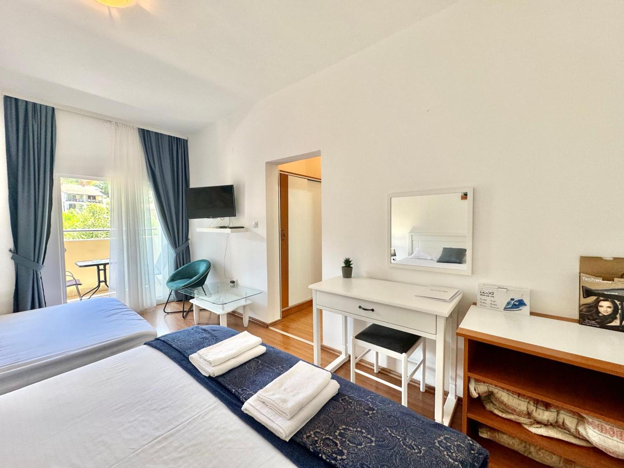 For-A Apartmani Бечичі Екстер'єр фото