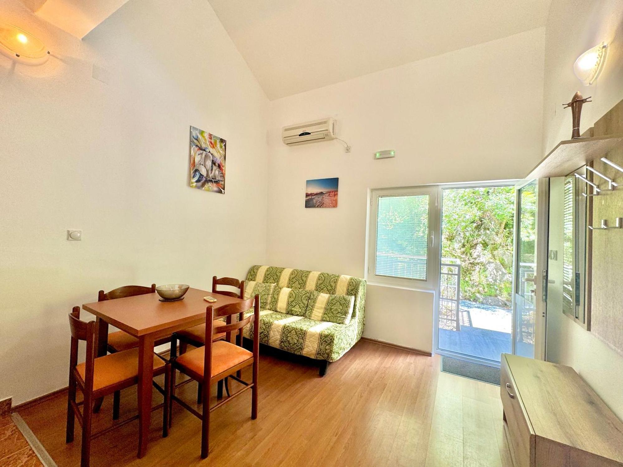 For-A Apartmani Бечичі Екстер'єр фото