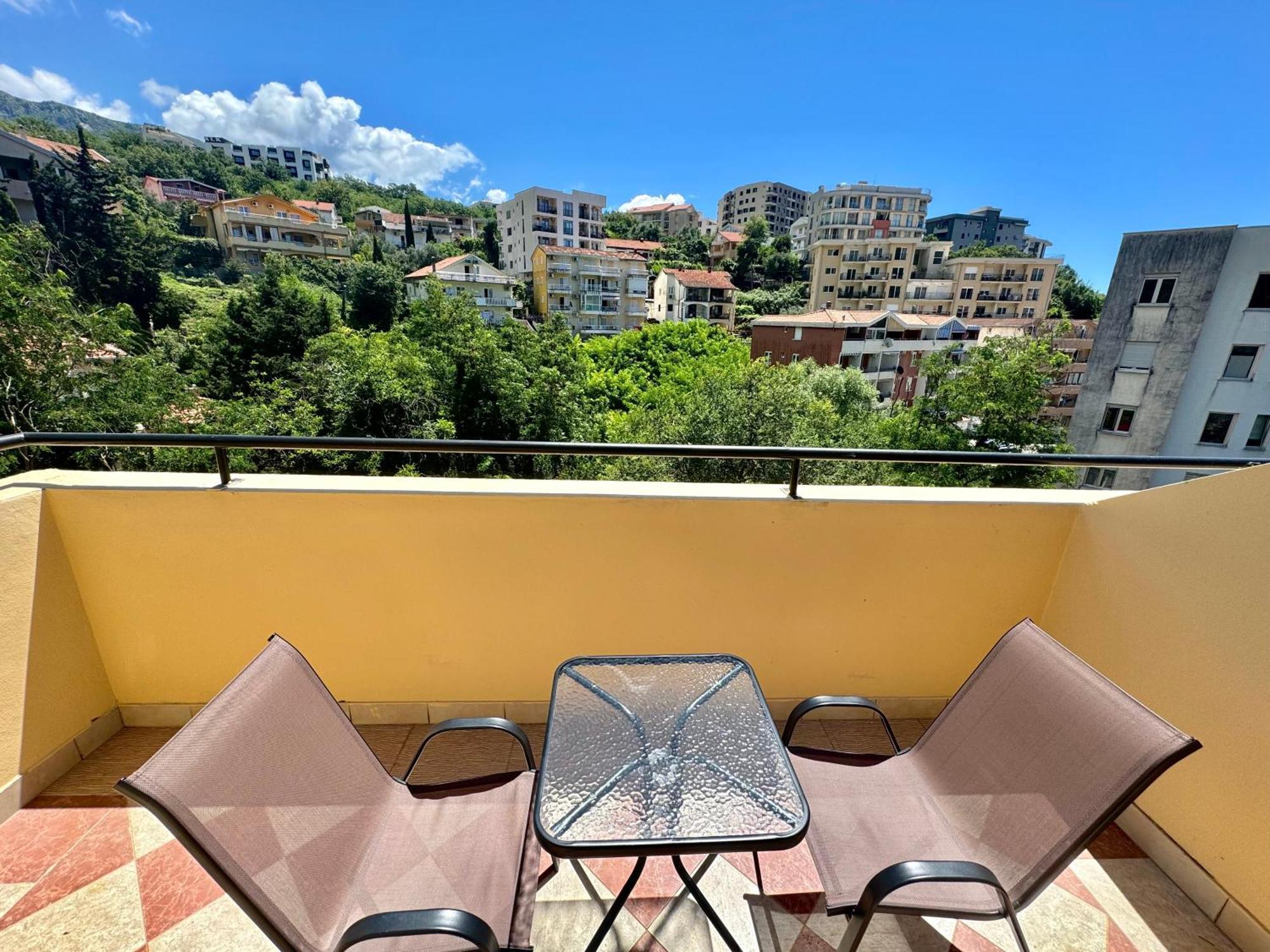 For-A Apartmani Бечичі Екстер'єр фото