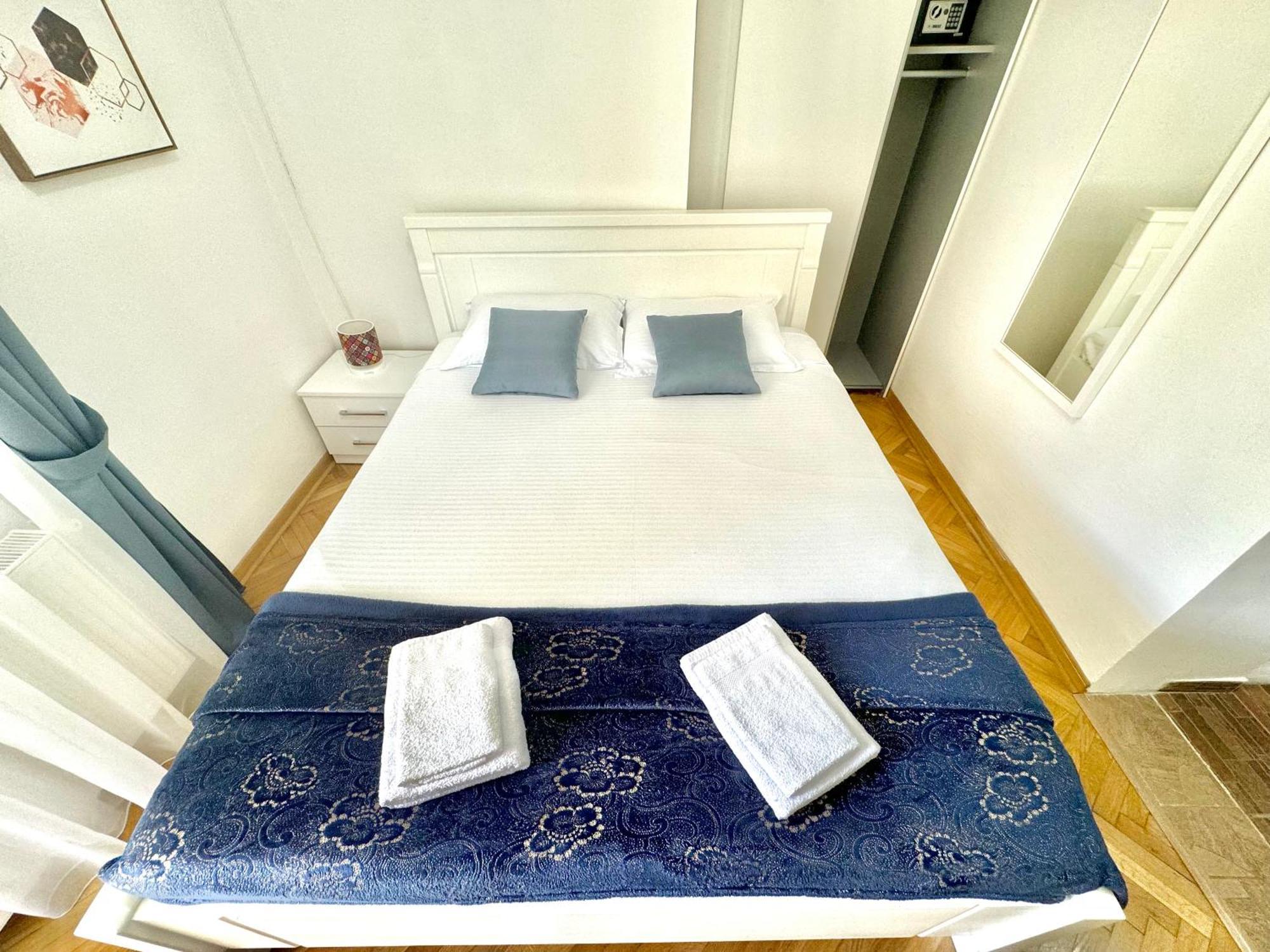 For-A Apartmani Бечичі Екстер'єр фото