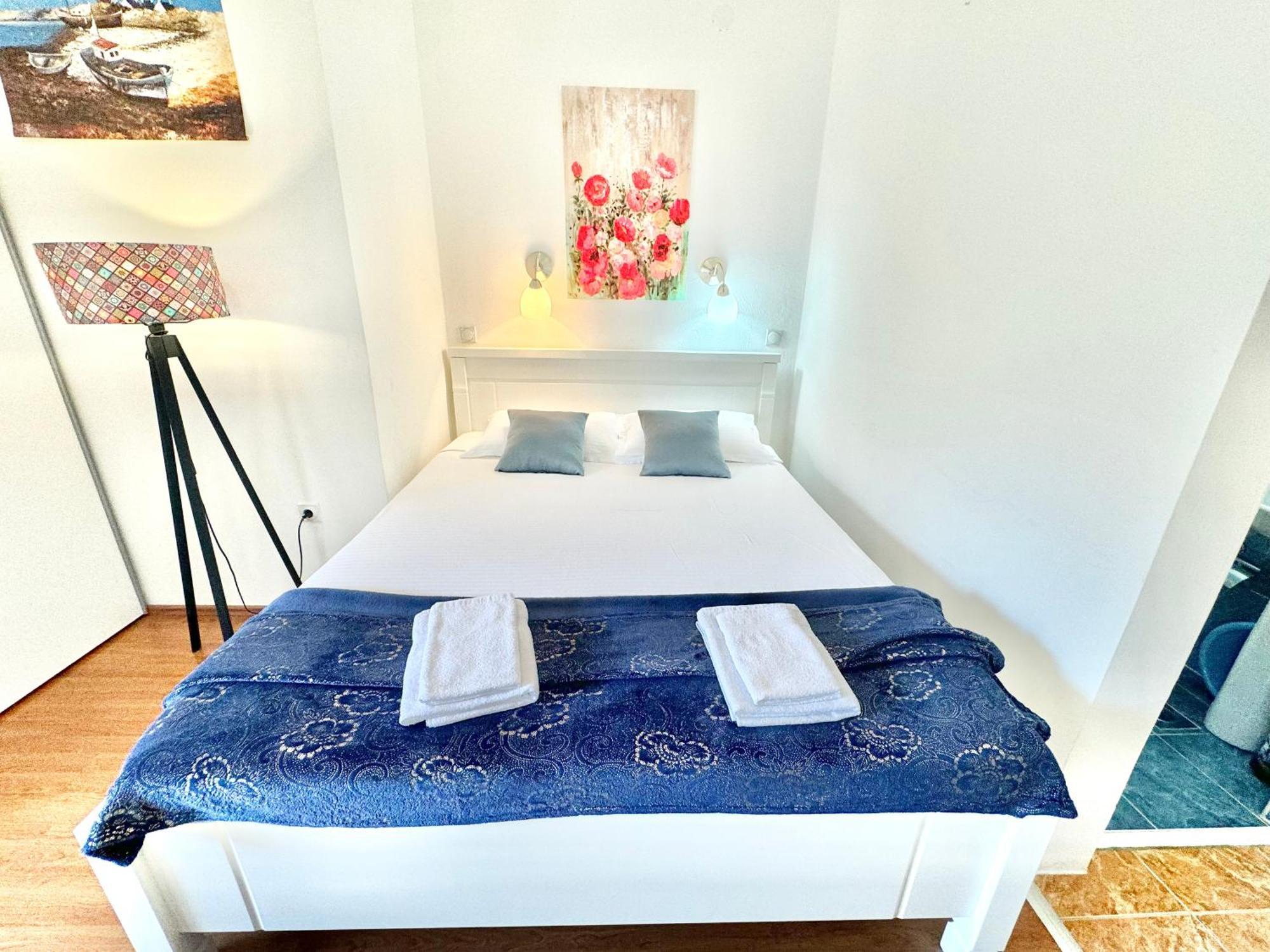 For-A Apartmani Бечичі Екстер'єр фото